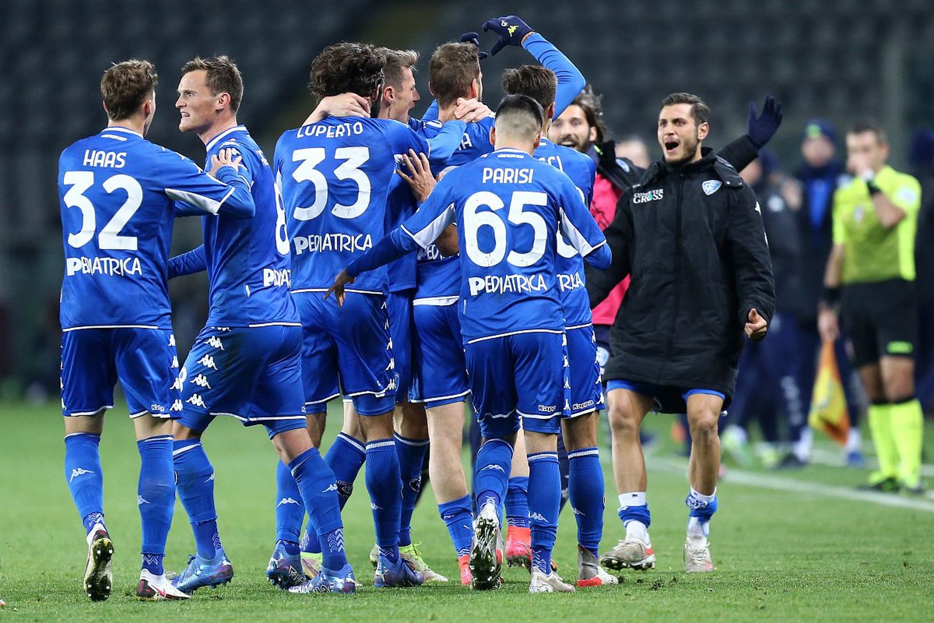 吉鲁的续约 吉鲁的续约