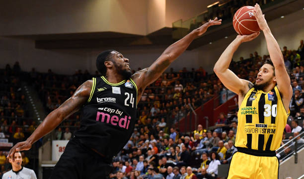 了更多温情 了更多温情